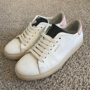 Axel Arigato Leather Lace Up Clean 90 Sneaker